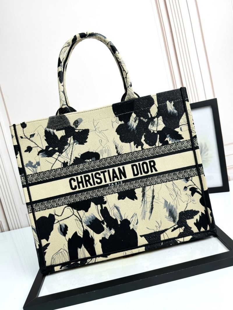 Christian Dior Shopping Bags